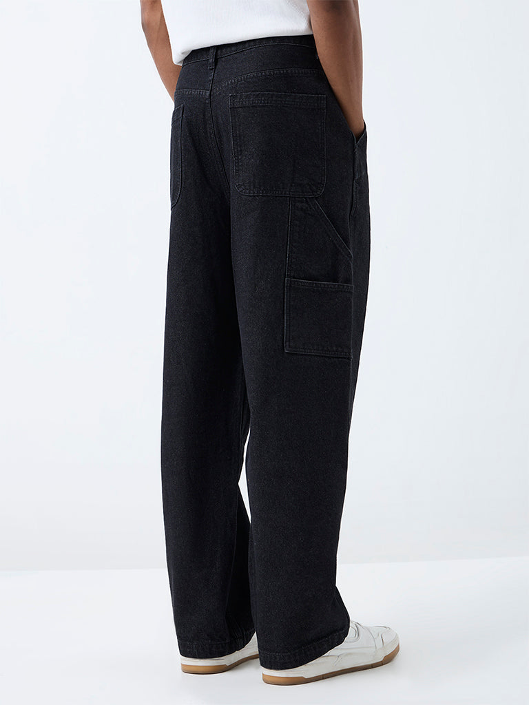 Nuon Black Solid Skater-Fit Mid-Rise Carpenter Jeans