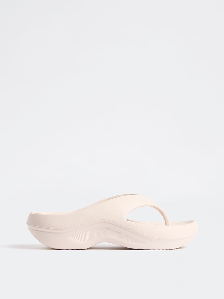 LUNA BLU Light Pink Thong-Strap Comfort Sandals