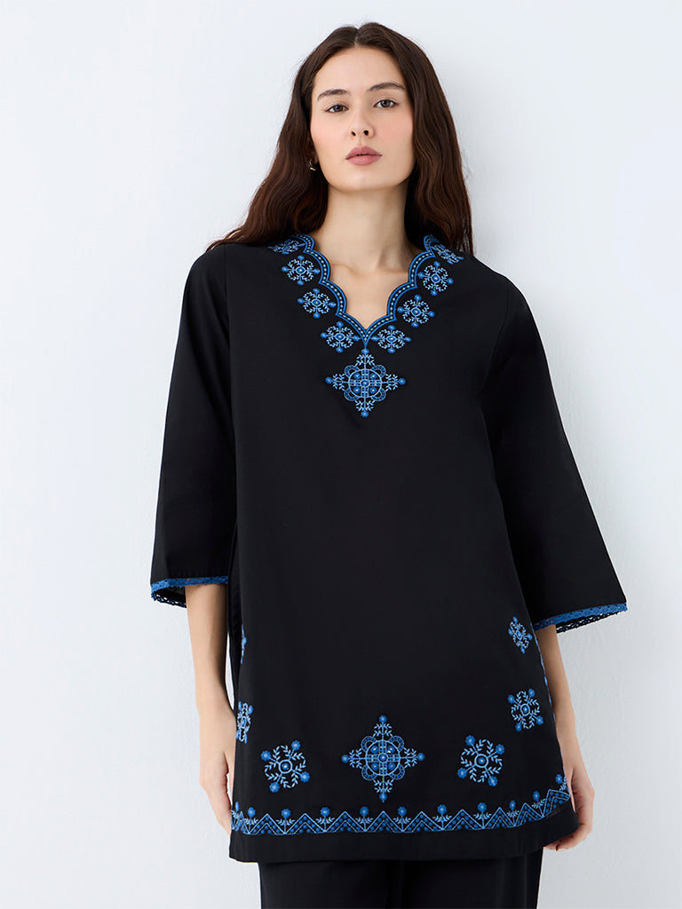Utsa Black Embroidered Cotton-Blend Kurti