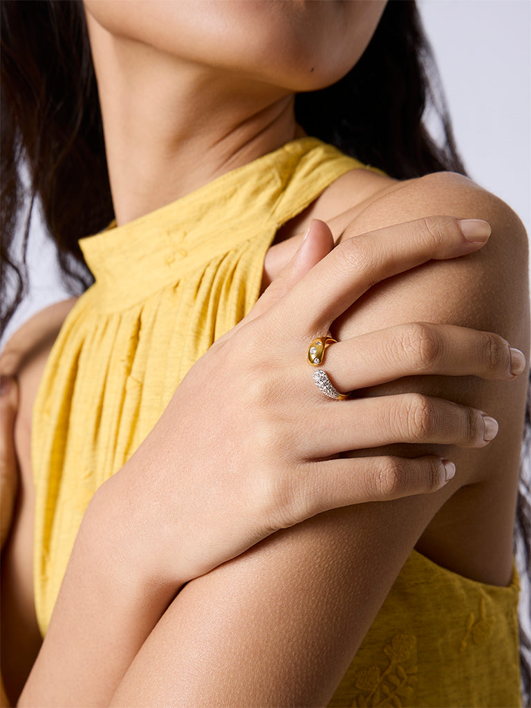 Scattered Lab Diamond Open Twin Flame Ring