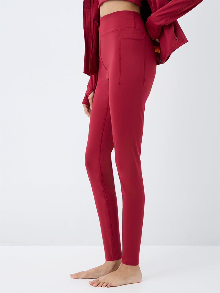 Nuoflexx Red Solid High-Rise Yoga Pants