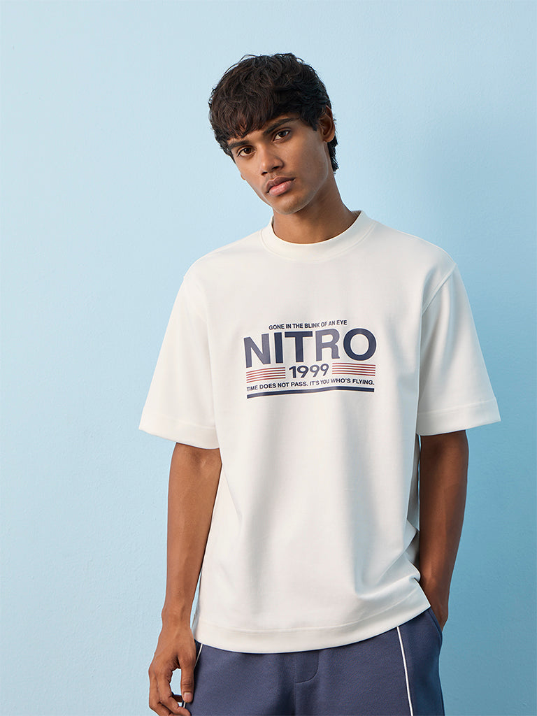 Nuoflexx Off-White Graphic Printed Relaxed-Fit T-Shirt