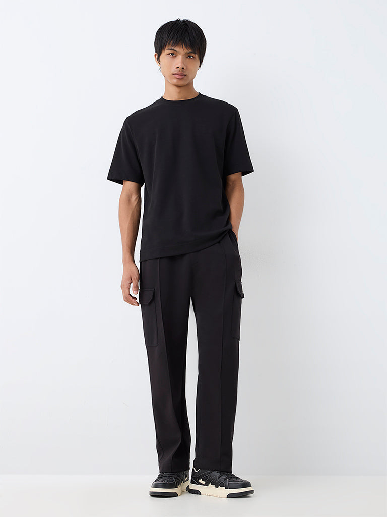 Nuoflexx Black Cargo-Style Relaxed-Fit Mid-Rise Track Pants