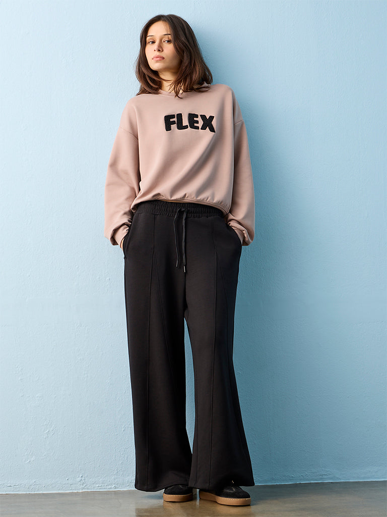 Nuoflexx Black Solid High-Rise Pants