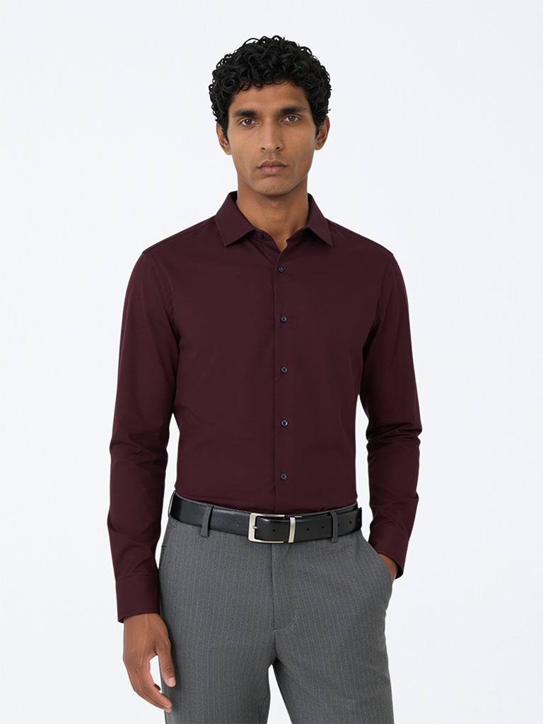 WES Formals Maroon Solid Slim-Fit Shirt