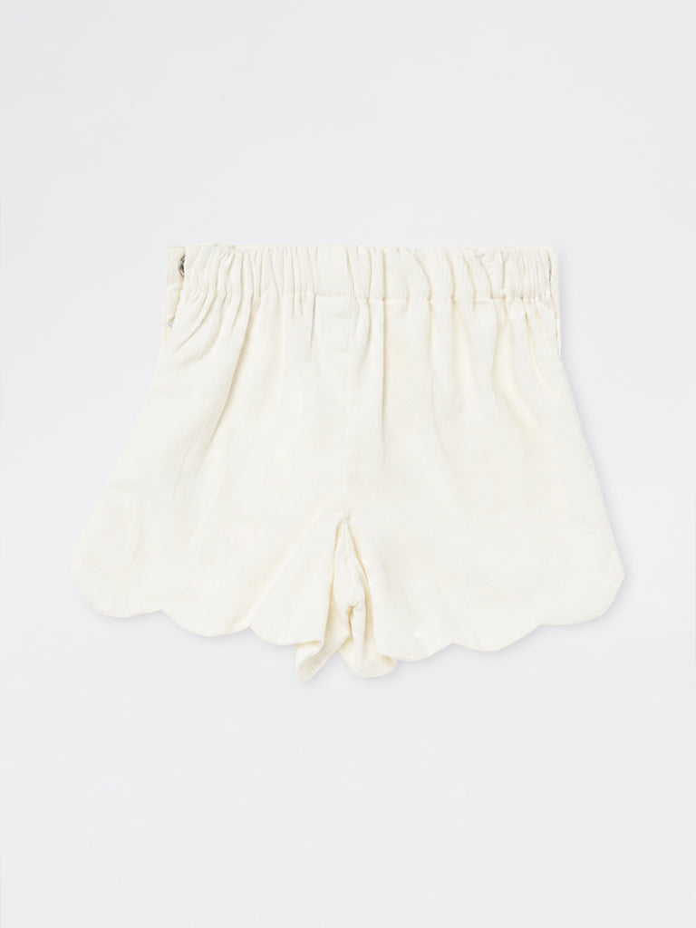 HOP Kids Girls White Scalloped High-Rise Cotton Shorts