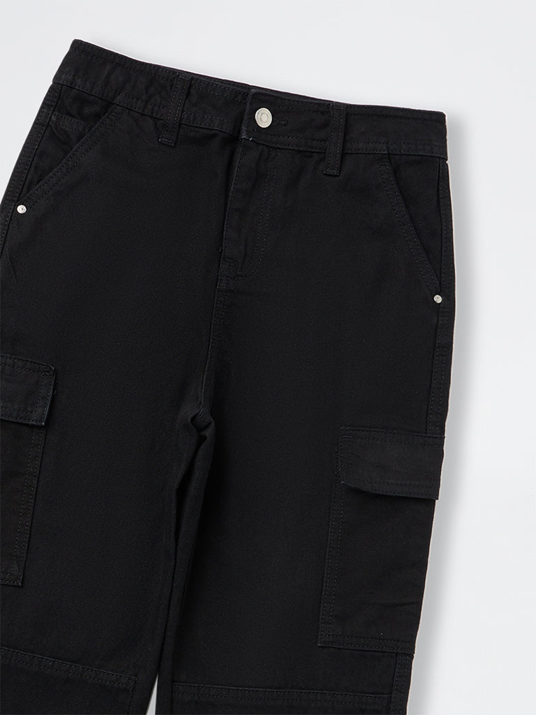 Y&F Kids Boys Black Cargo-Style Mid-Rise Relaxed Fit Jeans