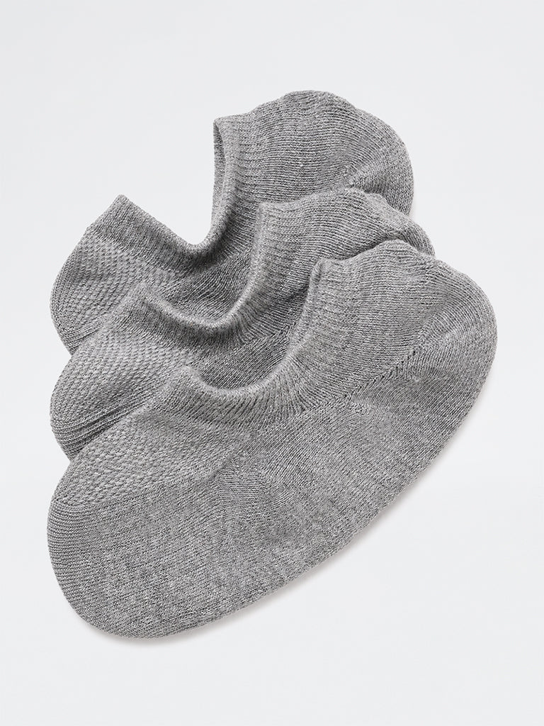 WES Lounge Grey Solid Cotton-Blend Sneaker Socks - Pack of 3