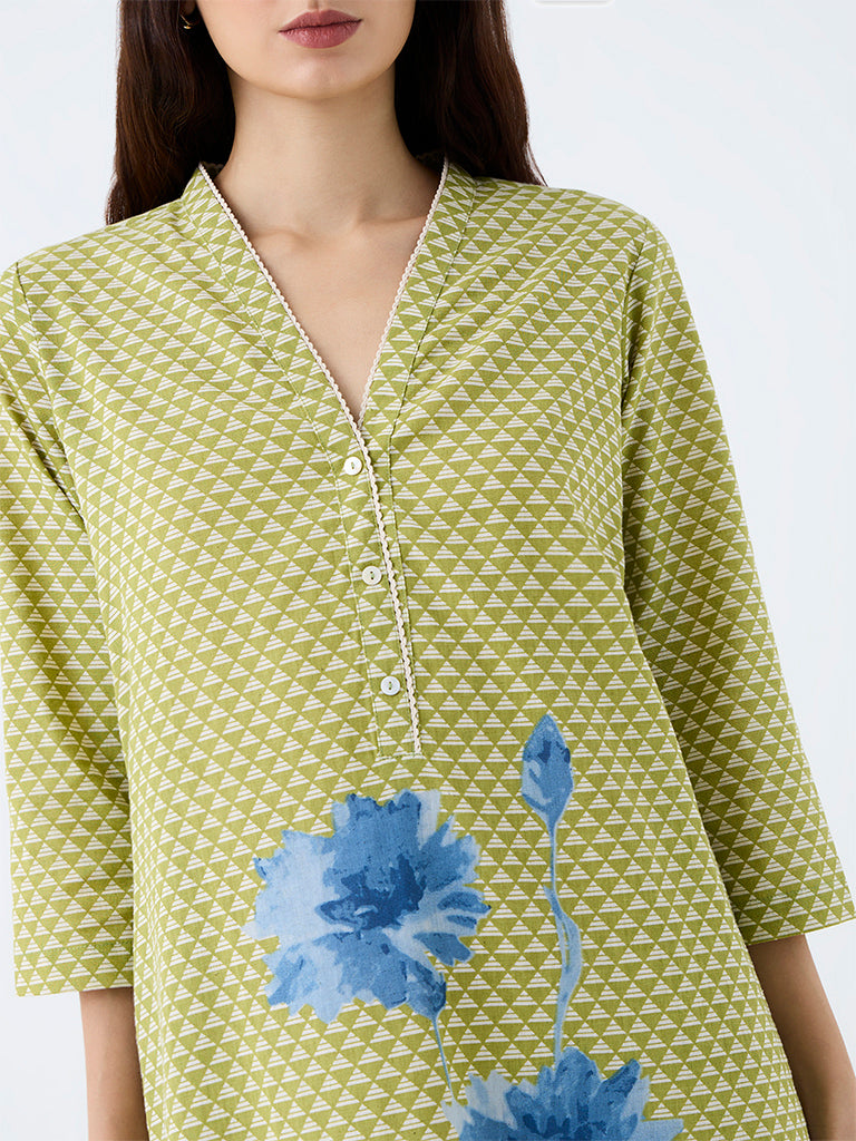 Utsa Green Geometric Printed Cotton-Blend A-Line Kurta