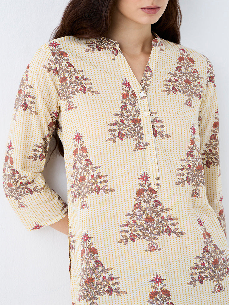 Utsa Off-White Floral Printed Cotton Straight Kurta