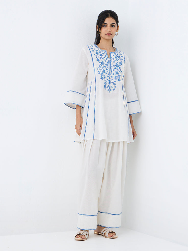 Utsa Off-White Solid Salwar