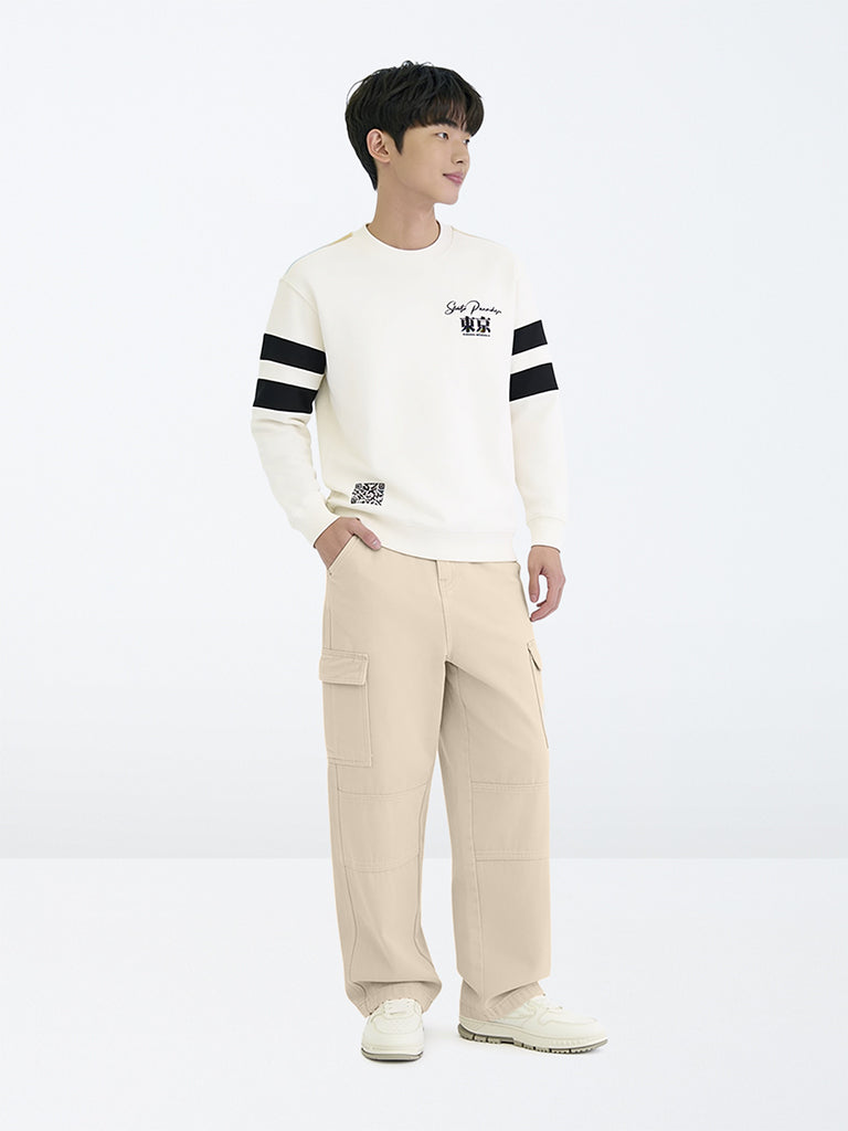 Boys Light Beige Cargo-Style Mid-Rise Relaxed-Fit Jeans