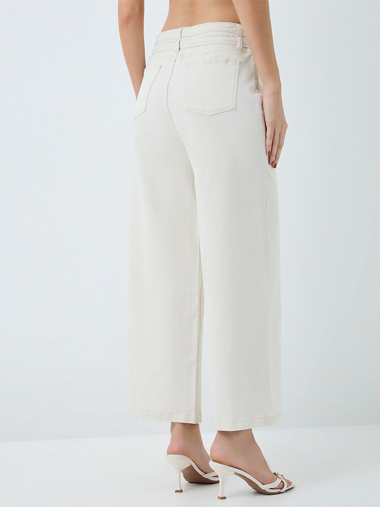 LOV Ivory High-Rise Jeans with Belt