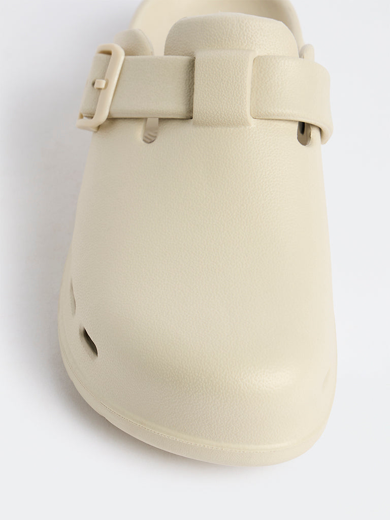 SOLEPLAY Off-White Perforated Clogs