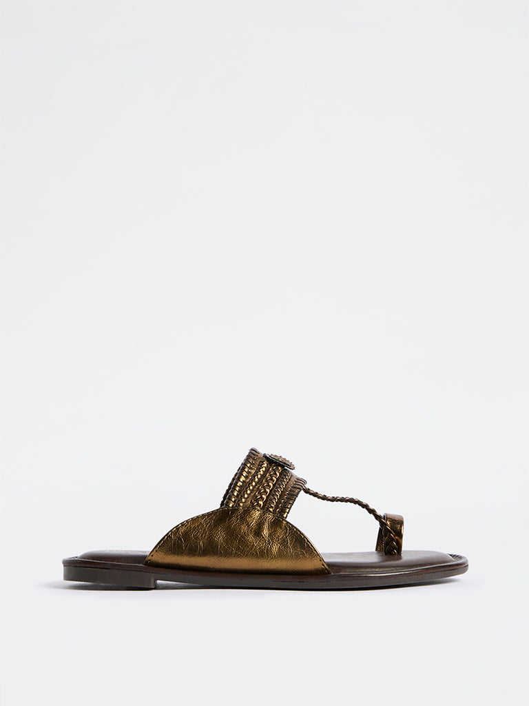 LUNA BLU Bronze Braided Kolhapuri Sandals