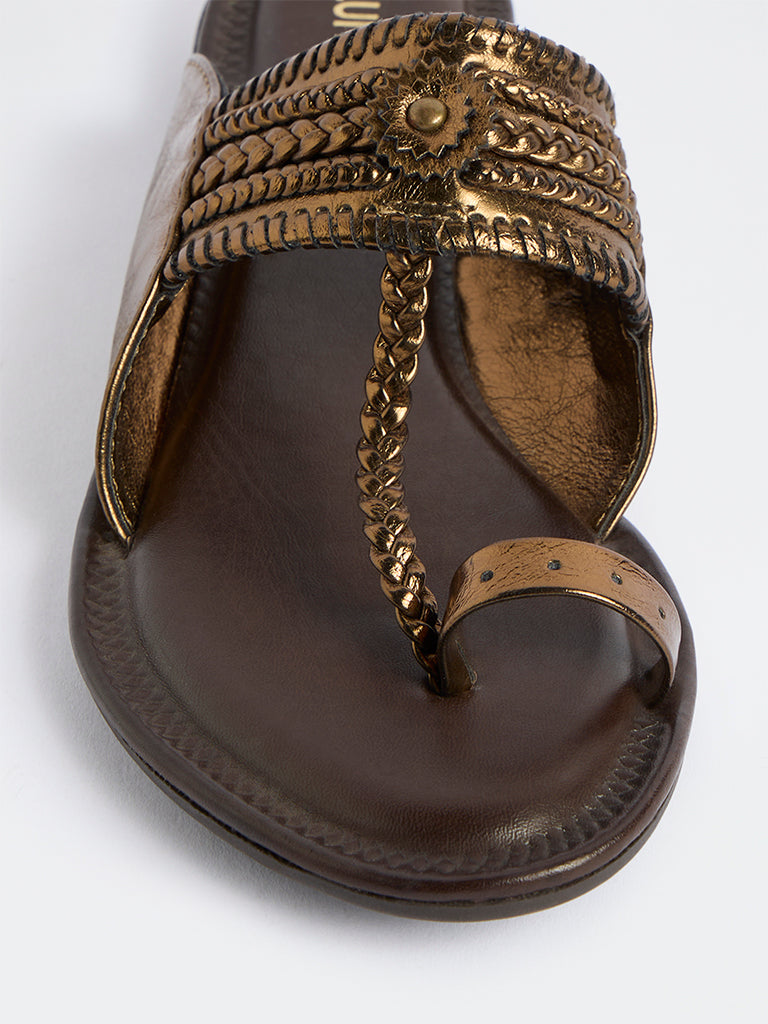 LUNA BLU Bronze Braided Kolhapuri Sandals