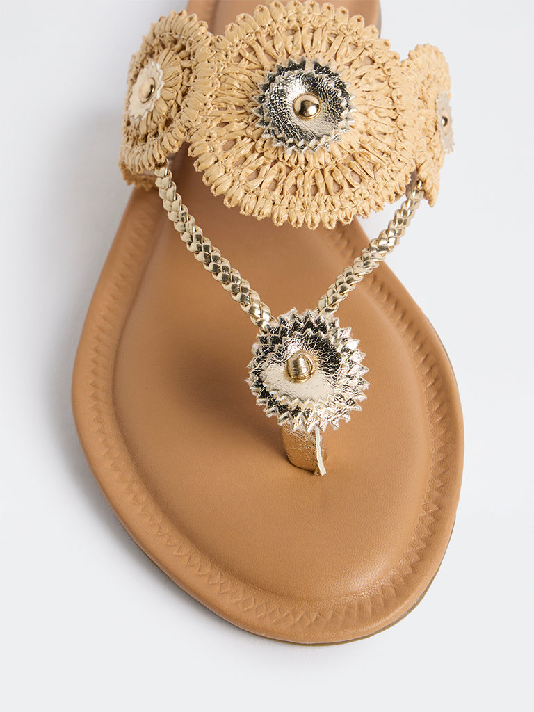 LUNA BLU Beige Raffia Woven Kolhapuri Sandals