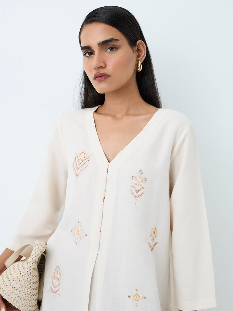 Zuba Off-White Floral Embroidered Linen-Blend A-Line Kurta