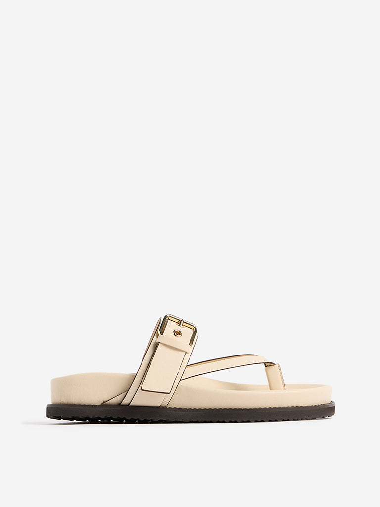 LUNA BLU Ivory Thong Strap Sandals
