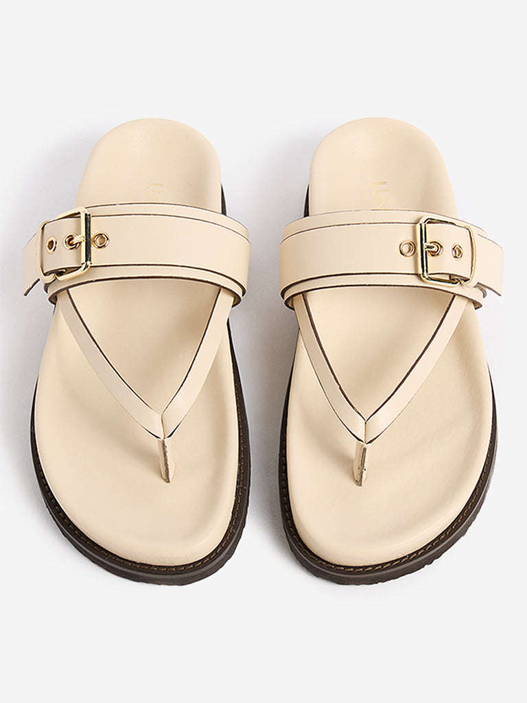 LUNA BLU Ivory Thong Strap Sandals