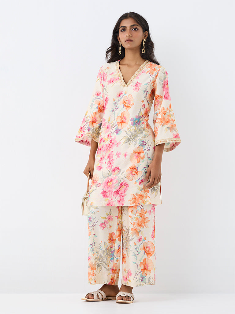 Utsa Off-White Floral Printed A-Line Kurta