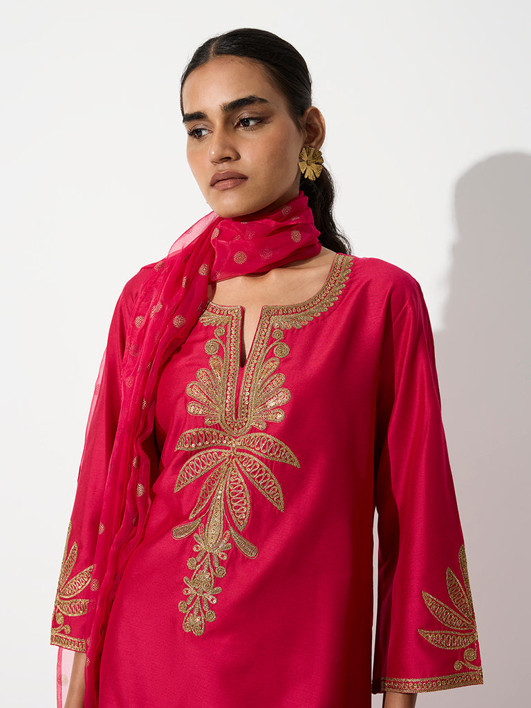 Vark Pink Foliage Embroidered Straight Ethnic Set
