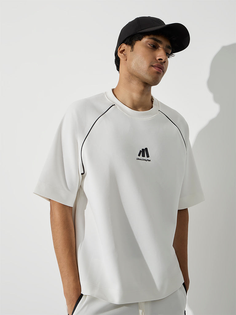 Nuoflexx Off-White Piping-Detail Relaxed-Fit T-Shirt