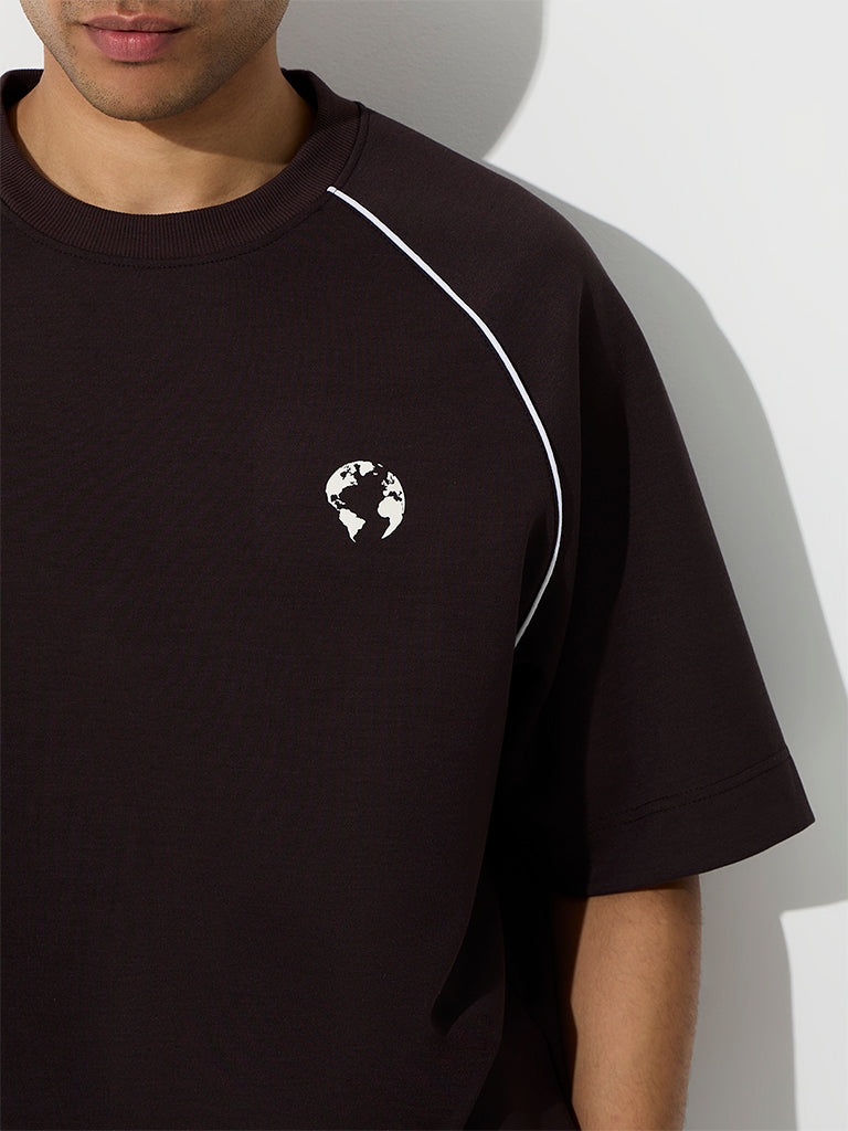 Nuoflexx Dark Brown Piping-Detail Relaxed-Fit T-Shirt