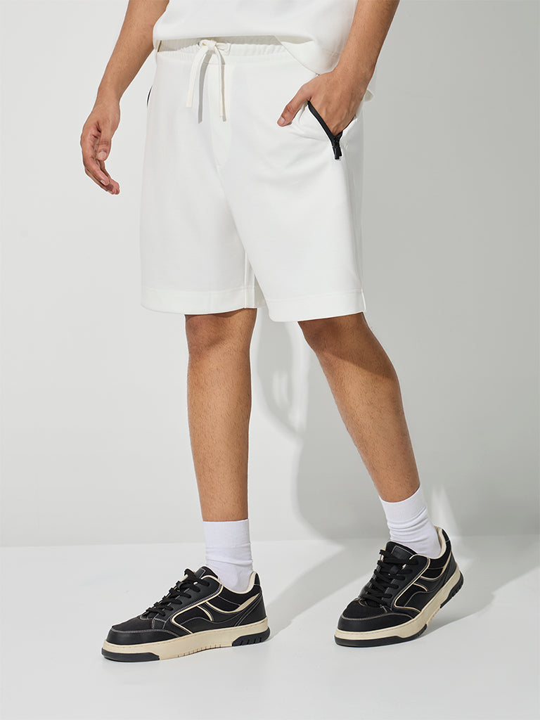 Nuoflexx White Relaxed-Fit Mid-Rise Shorts