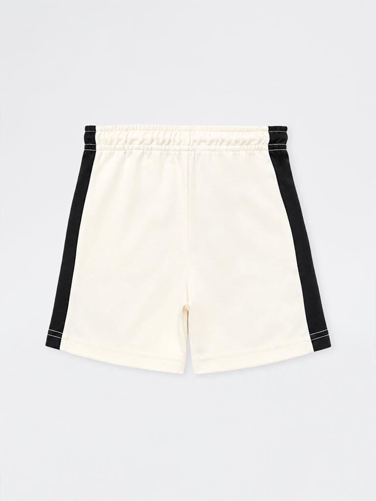 HOP Kids Boys White Printed Mid-Rise Cotton Shorts