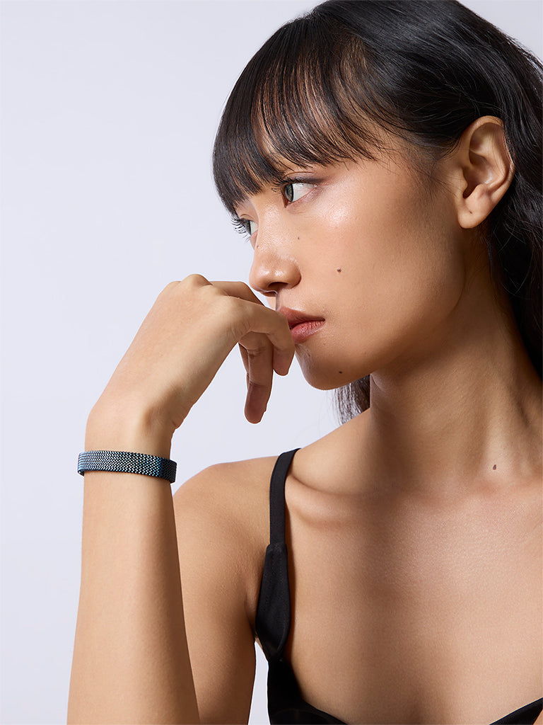 Unisex Navy Mesh Spring Bracelet