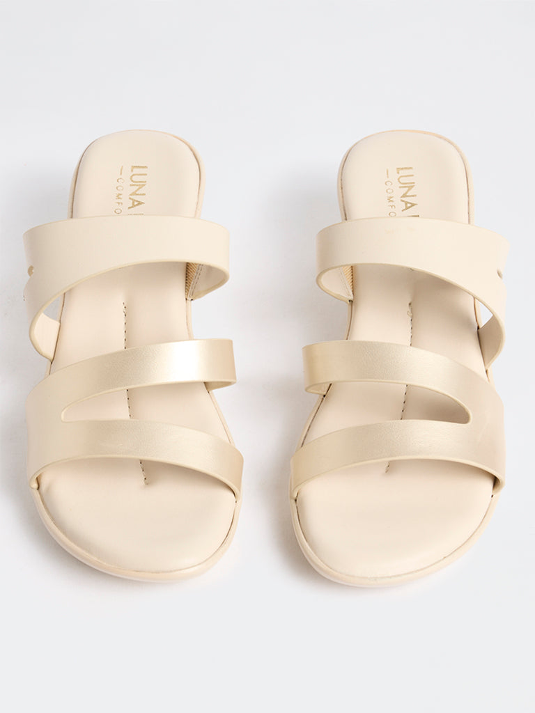 LUNA BLU Ivory Multi-Strap Comfort Sandals