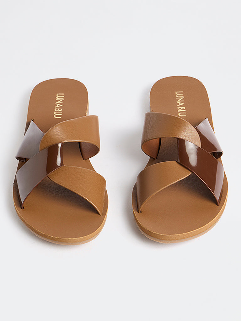 LUNA BLU Tan Lock Pattern Slides