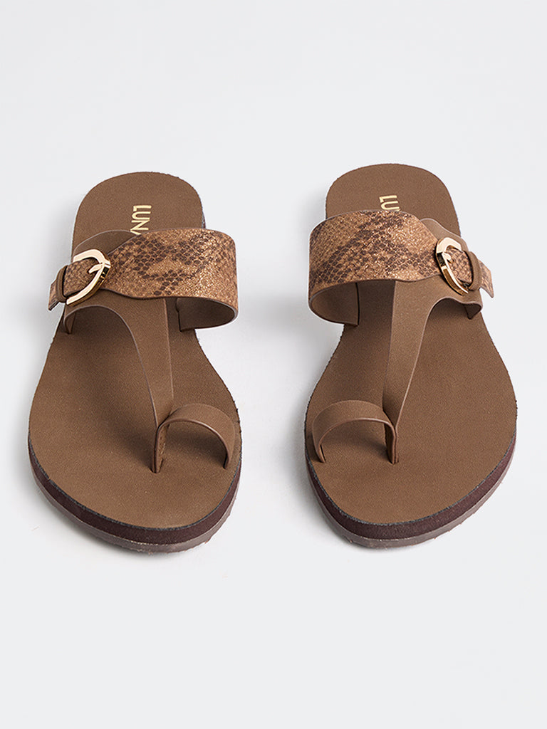 LUNA BLU Brown Toe-Ring Sandals