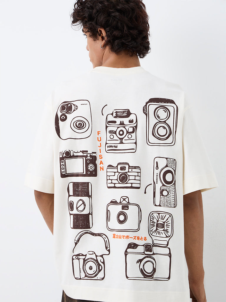 Nuon Off-White Camera Printed Relaxed-Fit T-Shirt