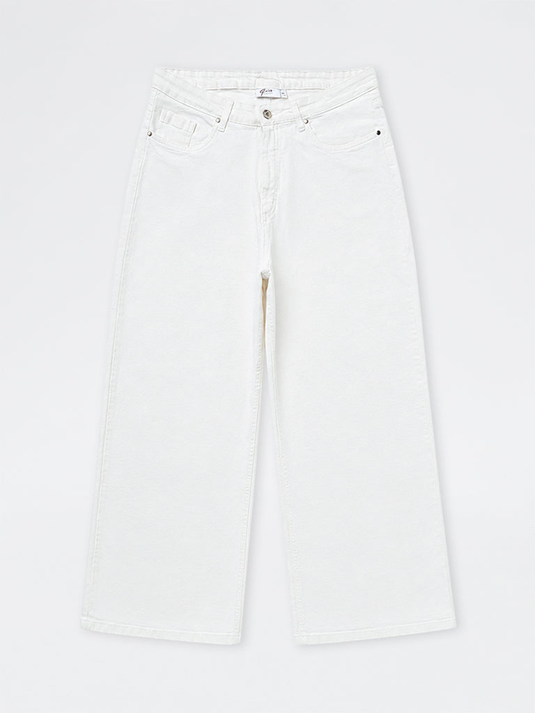 Gia White Solid High-Rise Jeans