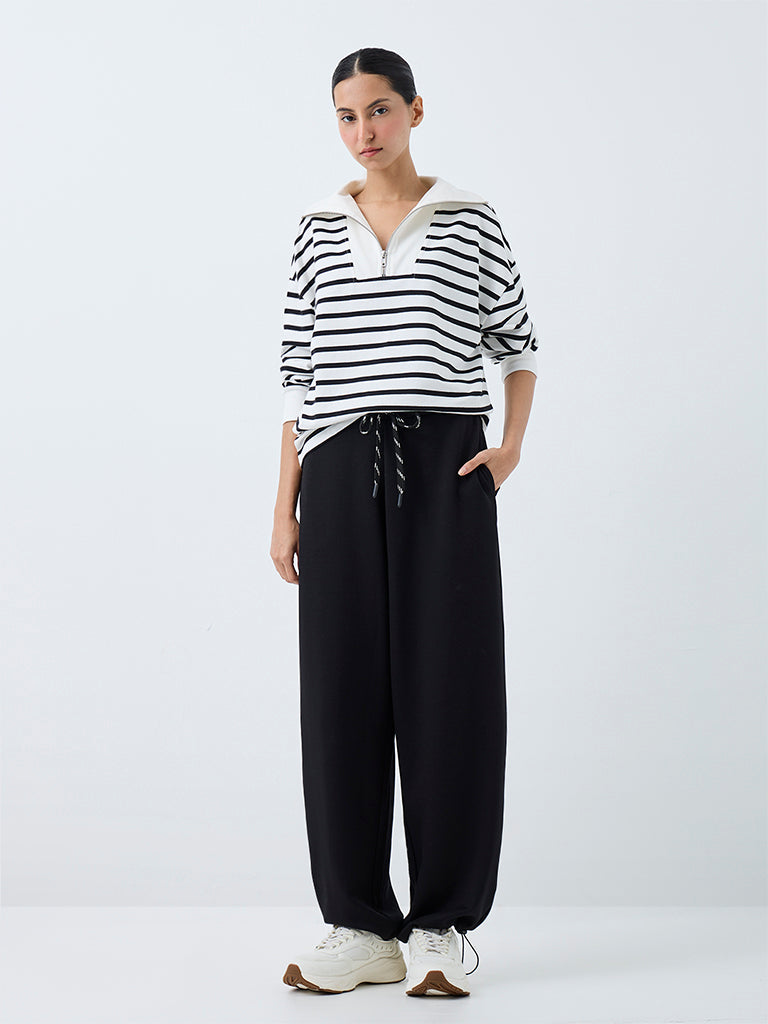Nuoflexx White Striped Quarter-Zip Cotton Sweatshirt