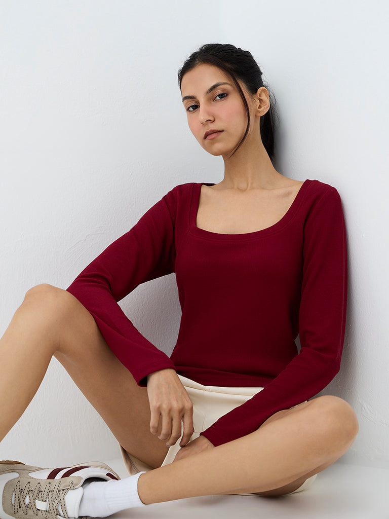 Nuoflexx Red Ribbed-Textured T-Shirt