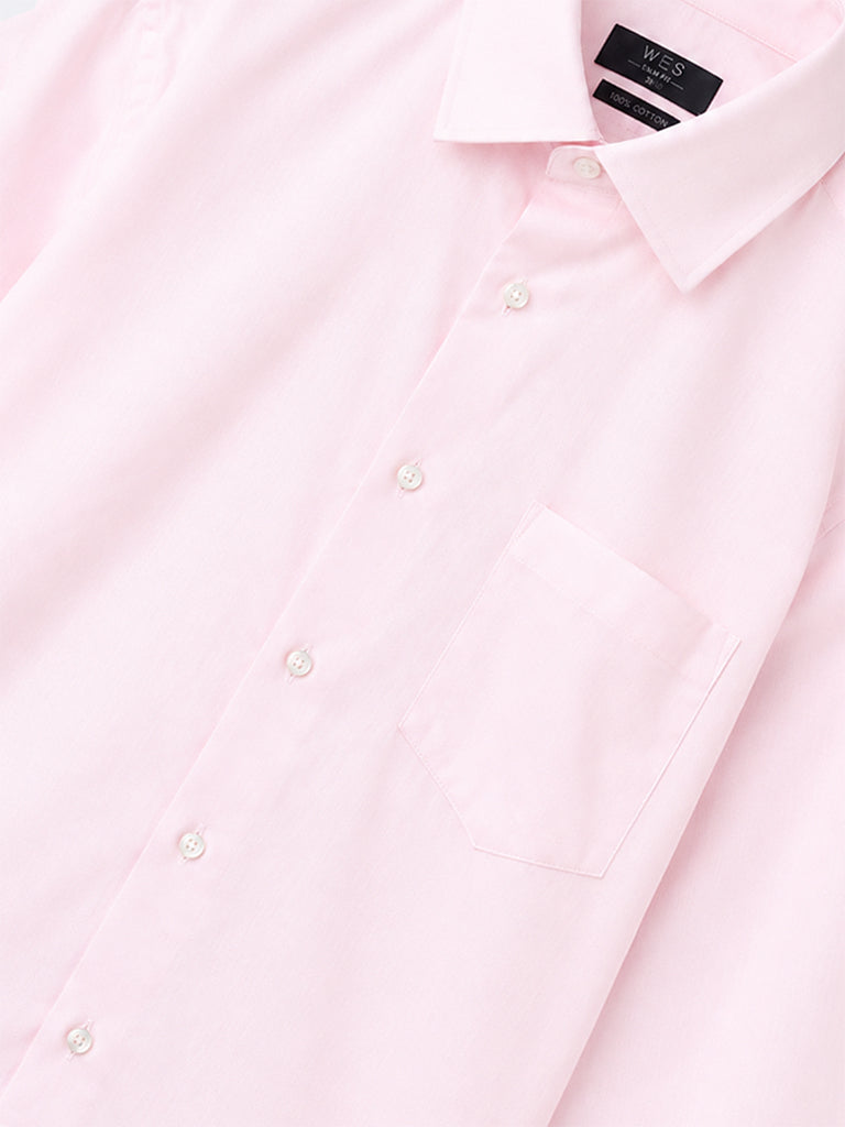 WES Formals Light Pink Solid Slim-Fit Cotton Shirt