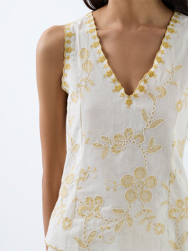 Bombay Paisley White Floral Embroidered Cotton-Blend Top