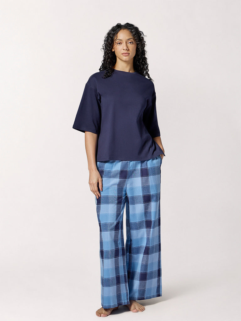 Wunderlove Navy Solid Cotton T-Shirt