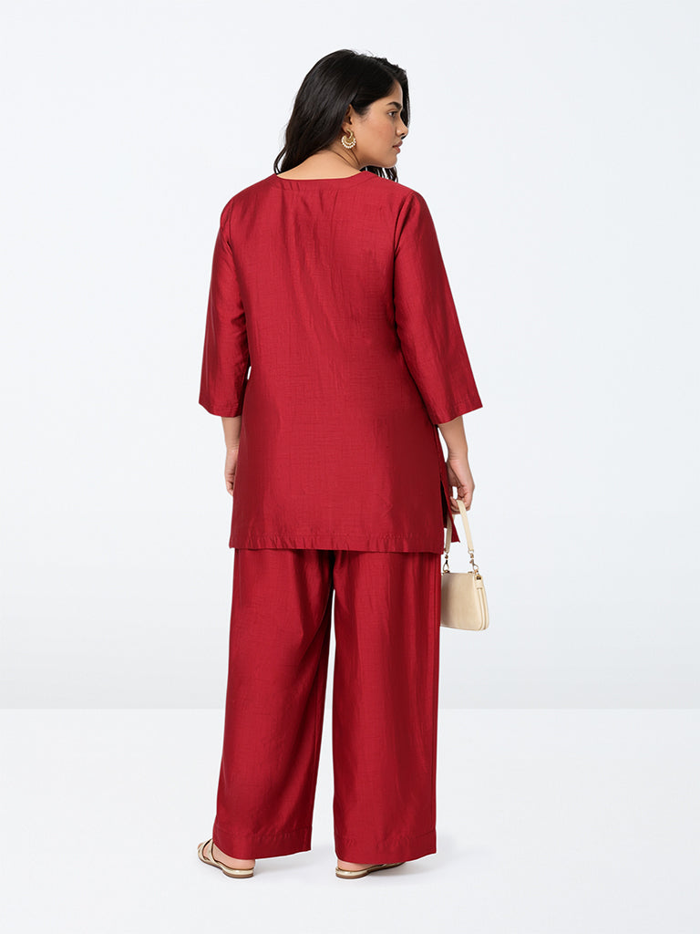 Diza Red Solid Pants