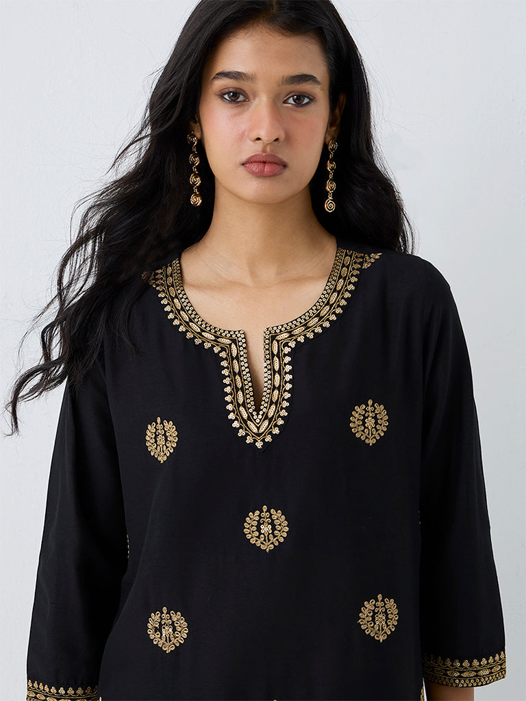Utsa Black Embellished A-Line Kurta