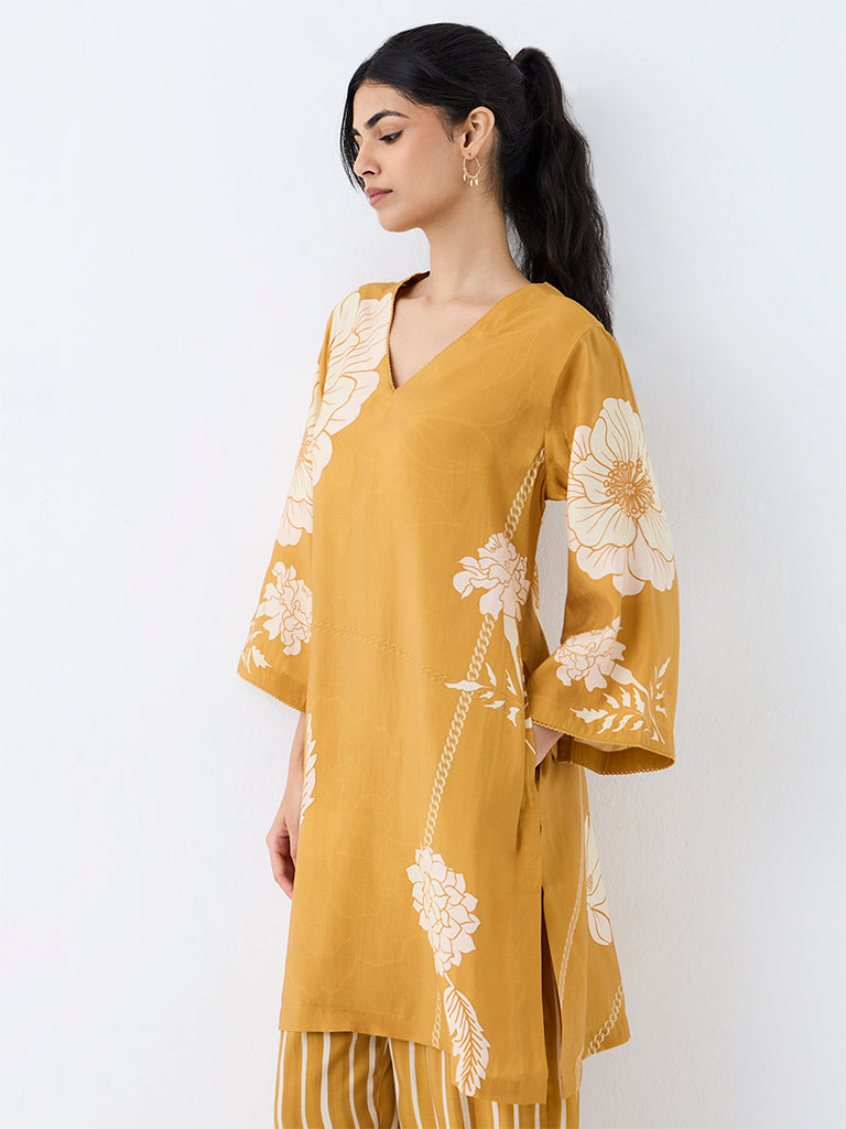 Utsa Mustard Floral Printed Straight Kurta