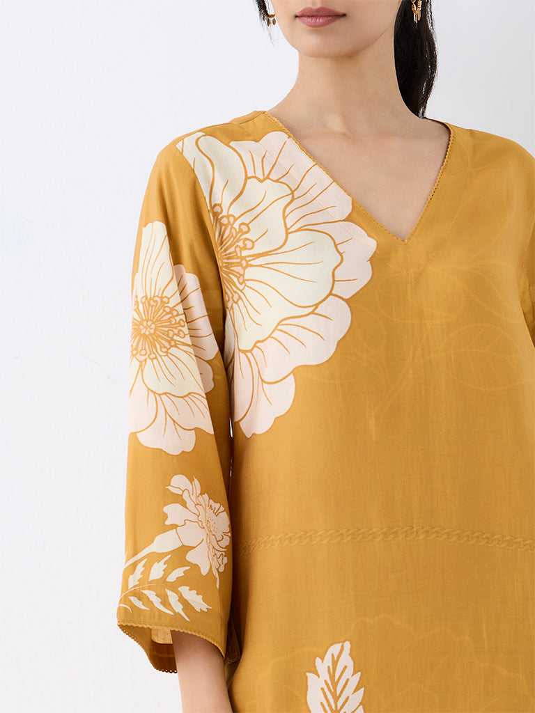 Utsa Mustard Floral Printed Straight Kurta