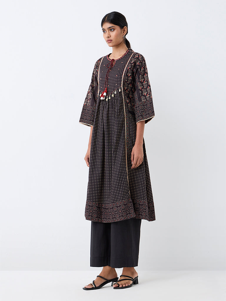 Utsa Black Printed Cotton Flared Kurta