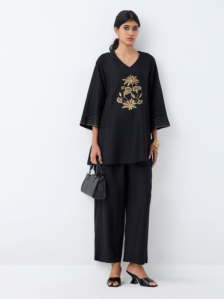 Utsa Black Floral Embroidered Tunic