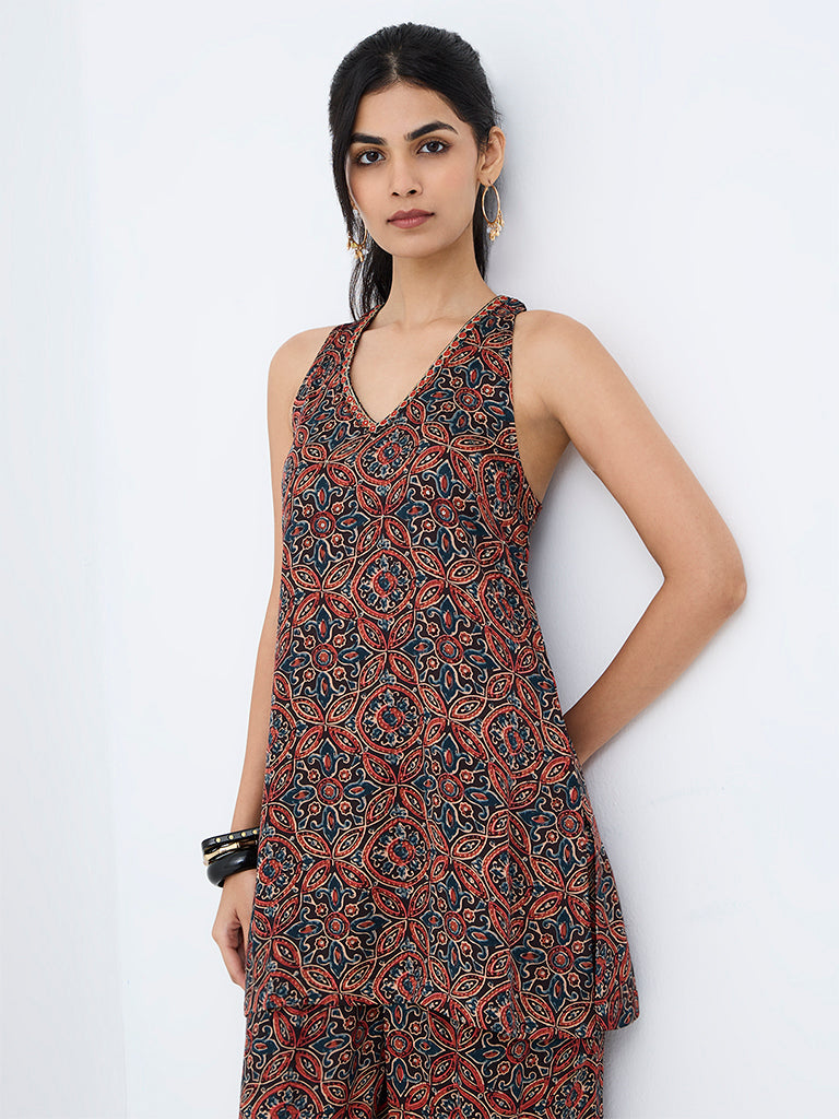 Utsa Red Floral Printed Tunic