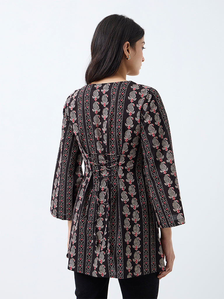 Utsa Black Leaf Patterned Cotton Tunic