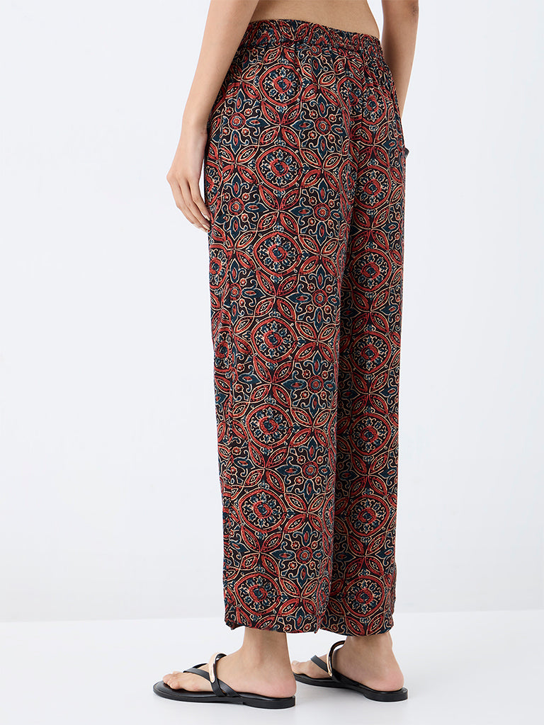Utsa Red Floral Printed Pants